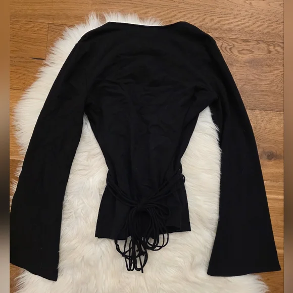 Vintage Boho Embroidered Black Long-Sleeve Top Set - Picture 8 of 9